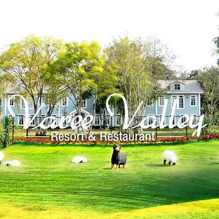 Varee Valley Resort And Restaurant Khon Kaen Exteriör bild