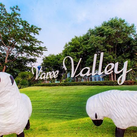 Varee Valley Resort And Restaurant Khon Kaen Exteriör bild