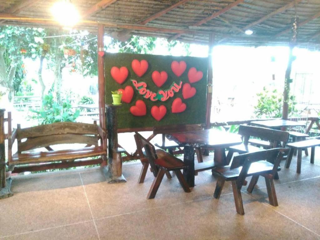 Varee Valley Resort And Restaurant Khon Kaen Exteriör bild